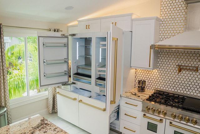 328 6TH AVENUE, Indian Rocks Beach, FL 33785