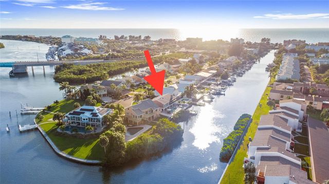328 6TH AVENUE, Indian Rocks Beach, FL 33785