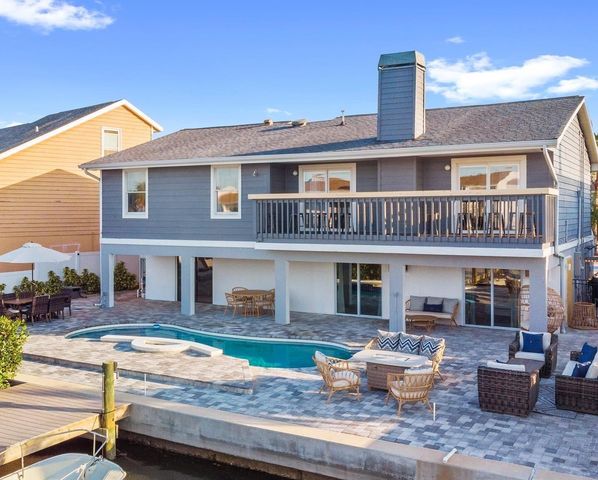 328 6TH AVENUE, Indian Rocks Beach, FL 33785