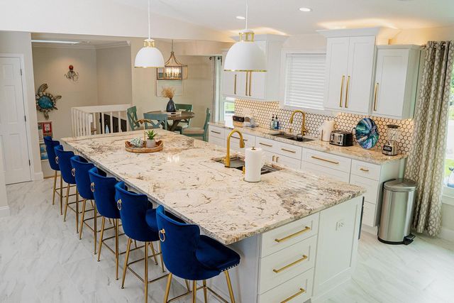 328 6TH AVENUE, Indian Rocks Beach, FL 33785