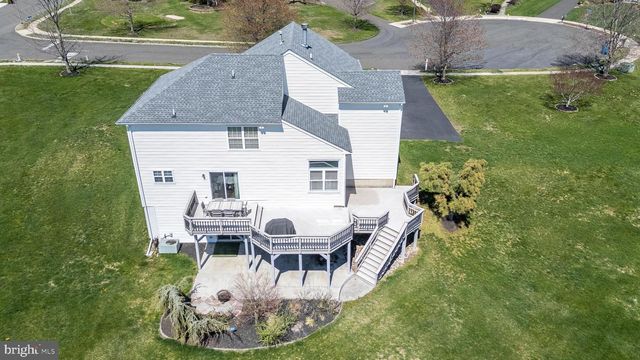 201 SUMMER RIDGE CIR, Chalfont, PA 18914