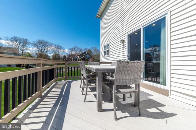 201 SUMMER RIDGE CIR, Chalfont, PA 18914