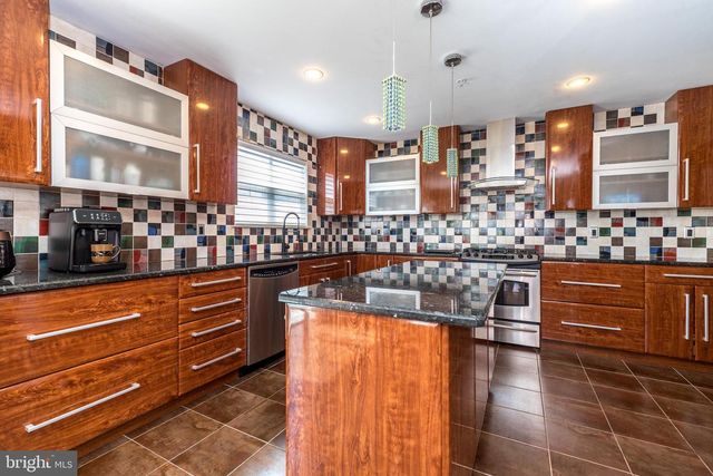 201 SUMMER RIDGE CIR, Chalfont, PA 18914