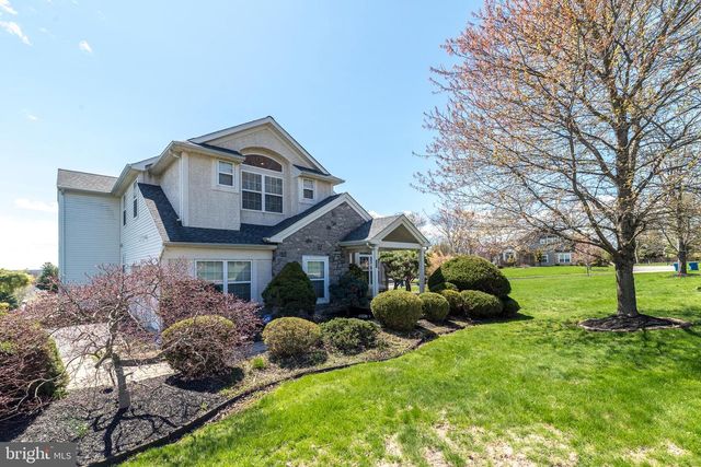 201 SUMMER RIDGE CIR, Chalfont, PA 18914