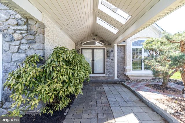 201 SUMMER RIDGE CIR, Chalfont, PA 18914