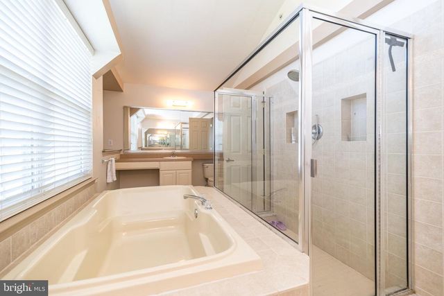 201 SUMMER RIDGE CIR, Chalfont, PA 18914
