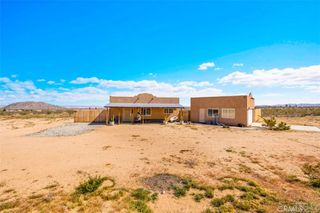 1335 Fortuna Ave, Landers, CA 92285