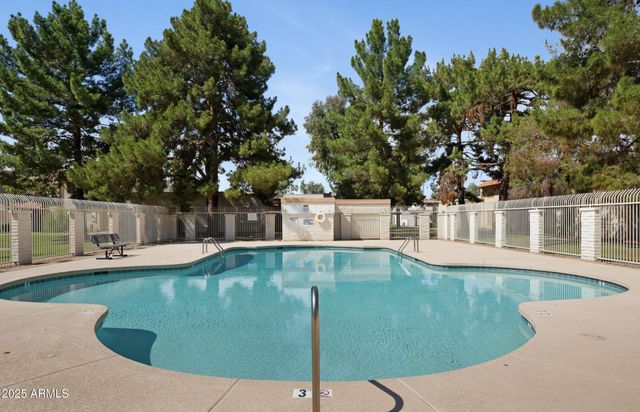 3107 W HARMONT Drive, Phoenix, AZ 85051