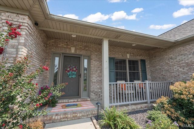 6041 Delk Drive, Evansville, IN 47711