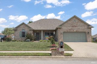 6041 Delk Drive, Evansville, IN 47711