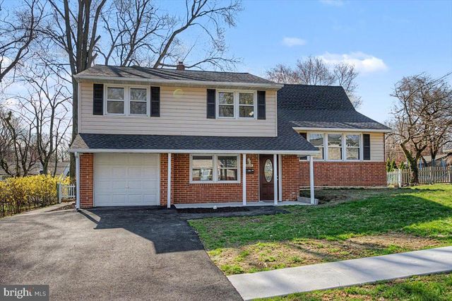 2209 RIVIERA LN, Wilmington, DE 19810