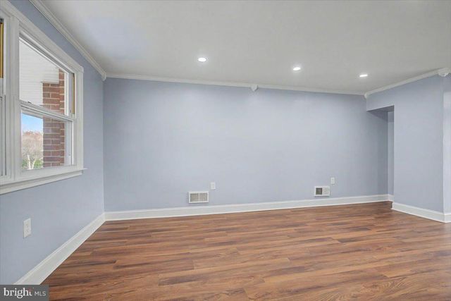 2209 RIVIERA LN, Wilmington, DE 19810