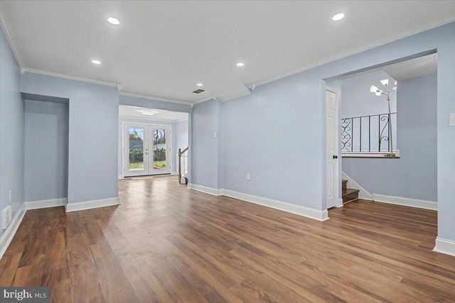 2209 RIVIERA LN, Wilmington, DE 19810