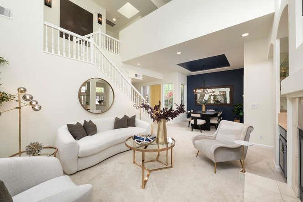 816 Corriente Point Drive, Redwood City, CA 94065