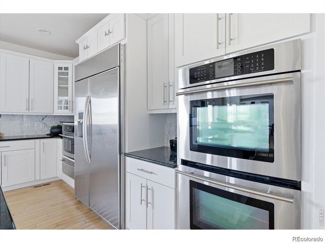5181 Preserve Pkwy N, Greenwood Village, CO 80121