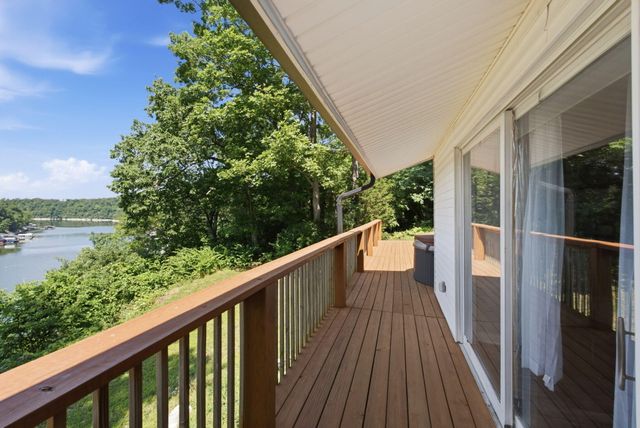 200 Lakeview Point Road, Harrodsburg, KY 40330