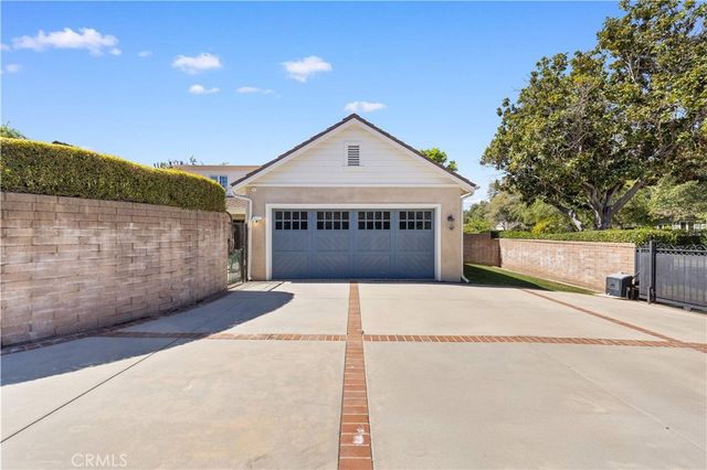 1486 Wembley Rd, San Marino, CA 91108