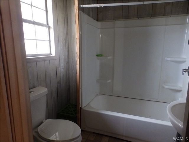 815 7th NW, Gordo, AL 35466