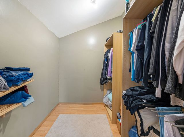 16W583 2ND Court, Bensenville, IL 60106