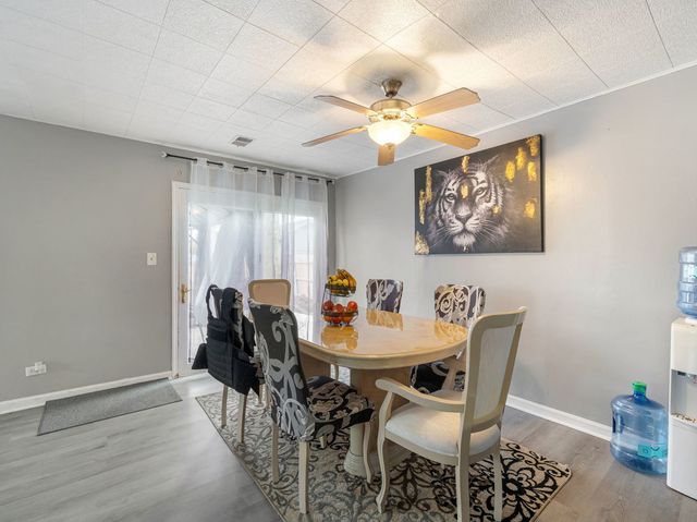 16W583 2ND Court, Bensenville, IL 60106
