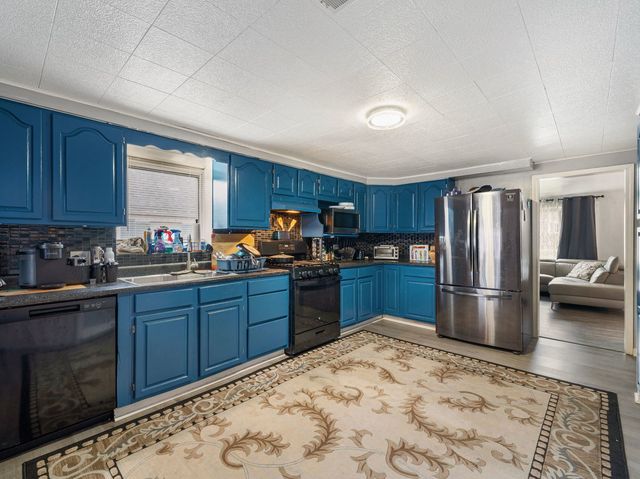16W583 2ND Court, Bensenville, IL 60106