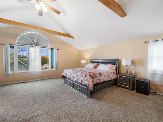 16W583 2ND Court, Bensenville, IL 60106