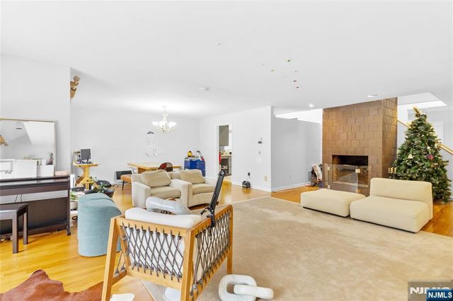 55 Hidden Ledge Road, Englewood, NJ 07631