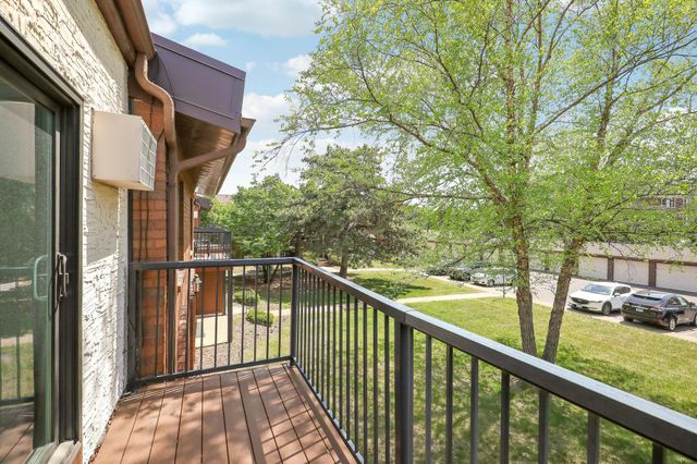 7340 York Avenue S 205, Edina, MN 55435
