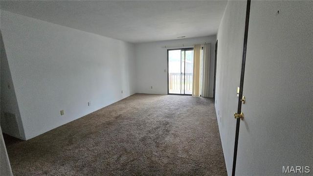 5 Yorkshire Lane 4, Shiloh, IL 62221