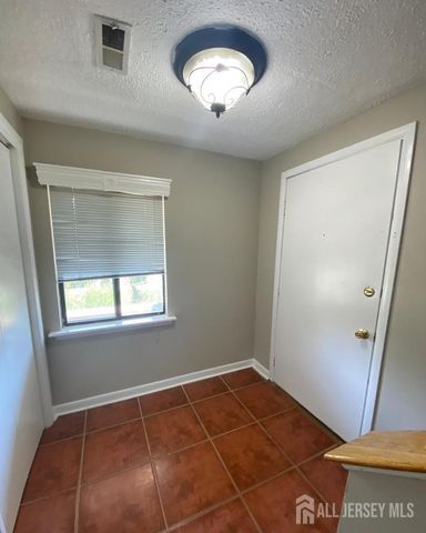 254 Hampshire Drive, Plainsboro, NJ 08536