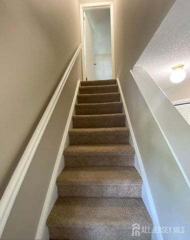 254 Hampshire Drive, Plainsboro, NJ 08536