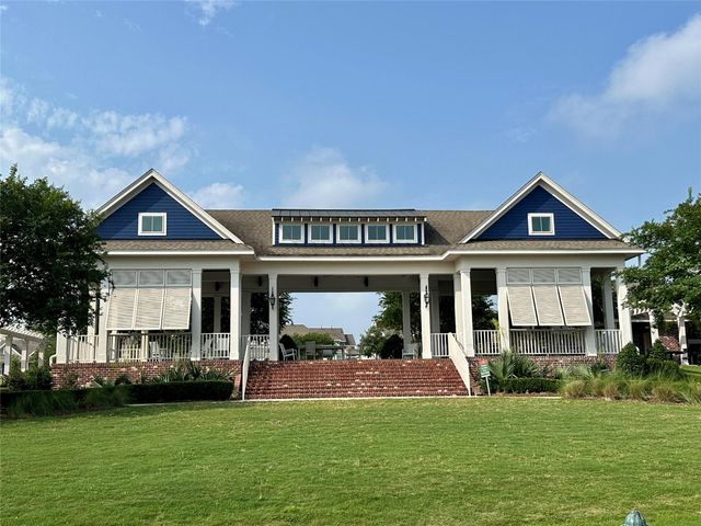 2013 Woodland Pine Court, The Woodlands, TX 77384