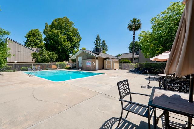 6606 N 3rd Street, Fresno, CA 93710