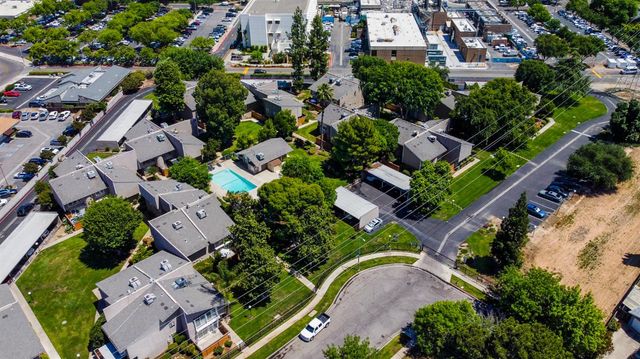 6606 N 3rd Street, Fresno, CA 93710