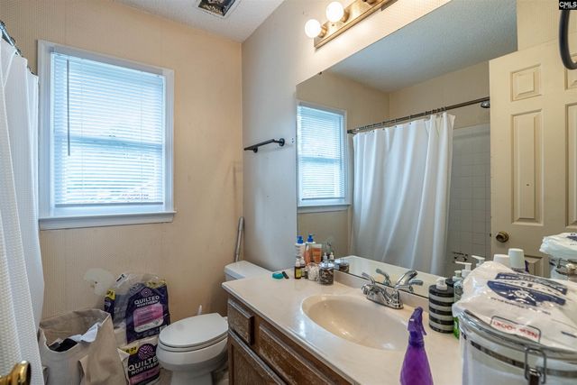 2 MAID LYNN Court, Irmo, SC 29063