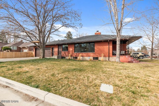 1295 Mark Twain Avenue, Reno, NV 89509