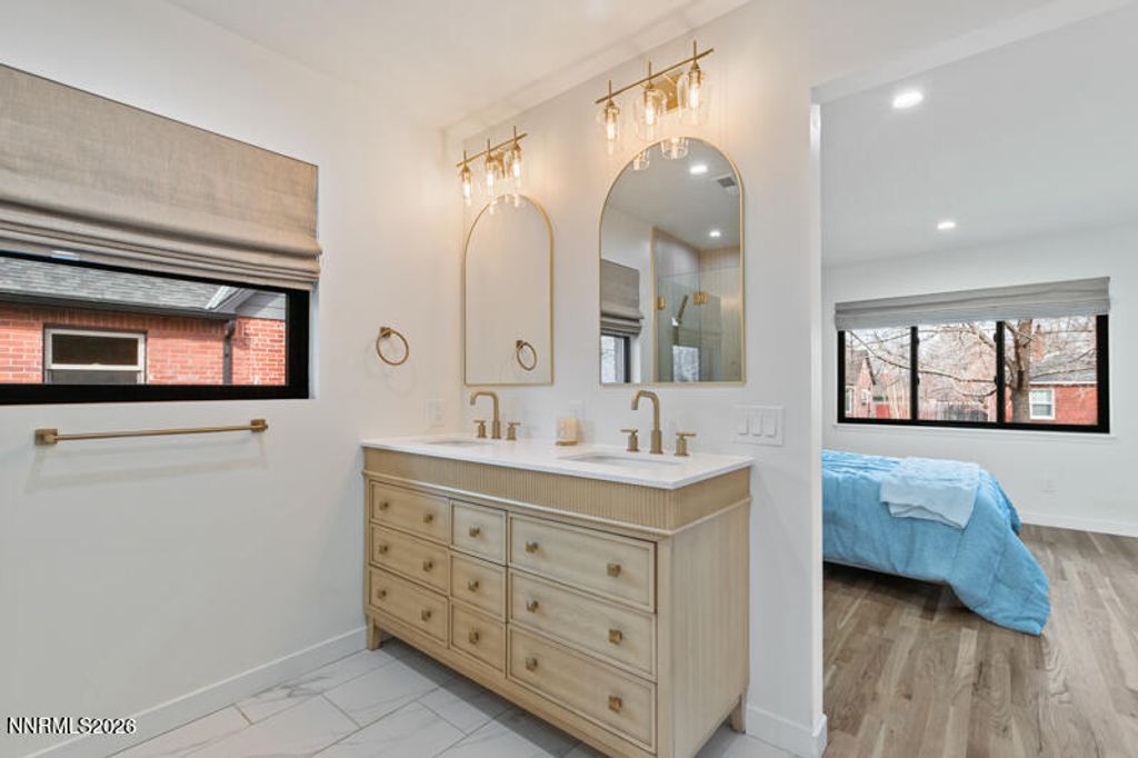 Image 16 of property listing at 1295 Mark Twain Avenue, Reno, NV 89509