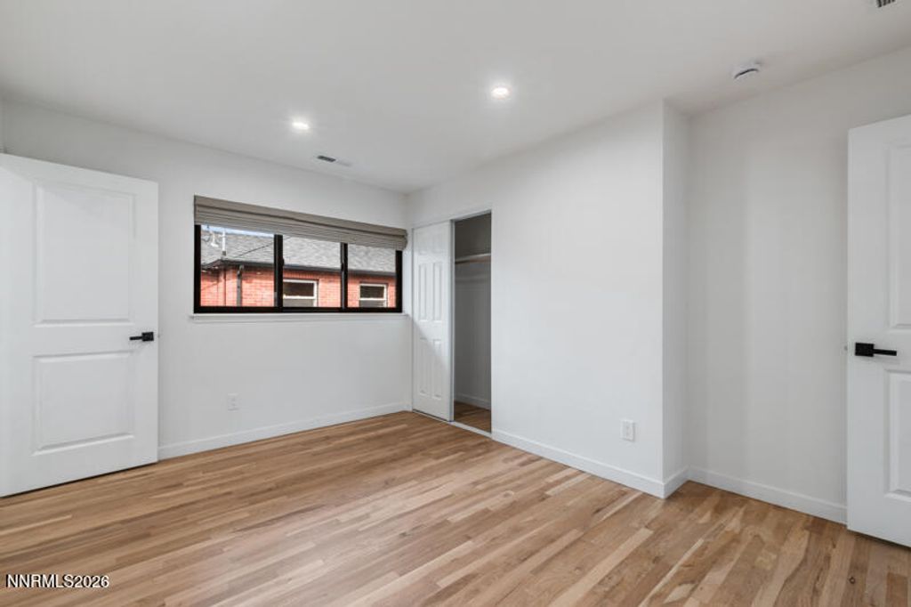 Image 20 of property listing at 1295 Mark Twain Avenue, Reno, NV 89509