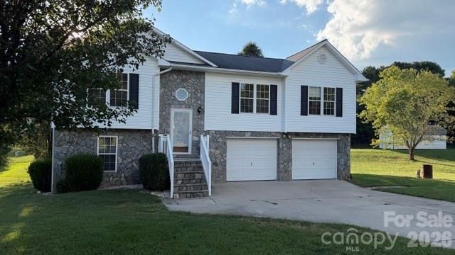 3358 Lilac Lane, Hudson, NC 28638