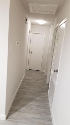 320 Bert Street, Angleton, TX 77515