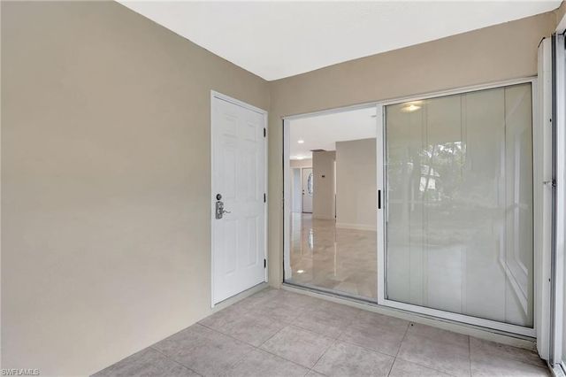 11 Rivard RD # 19, Naples, FL 34112