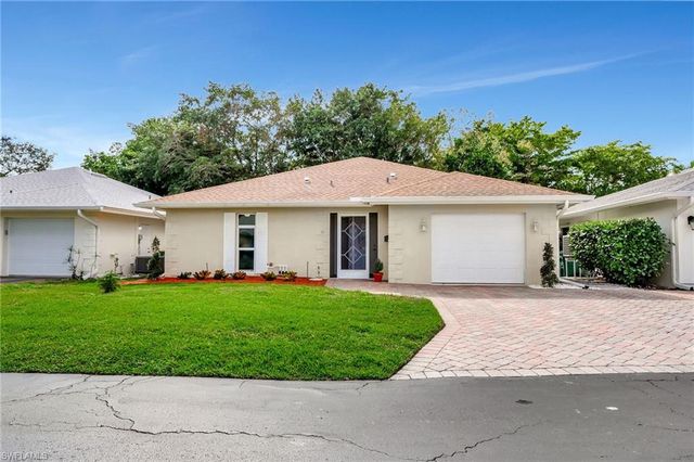 11 Rivard RD # 19, Naples, FL 34112