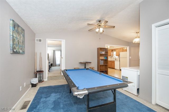 242 Monroe Avenue, Cuyahoga Falls, OH 44221