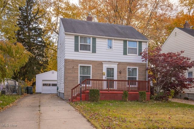 242 Monroe Avenue, Cuyahoga Falls, OH 44221