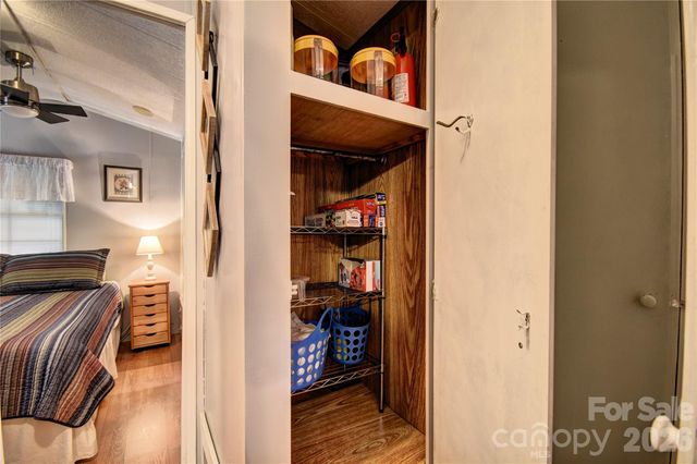 91 Mallard Loop, Waynesville, NC 28785