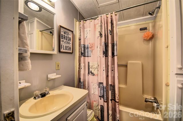 91 Mallard Loop, Waynesville, NC 28785