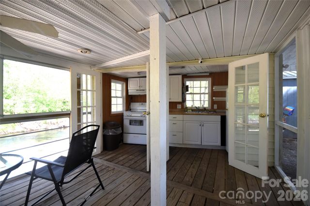 91 Mallard Loop, Waynesville, NC 28785