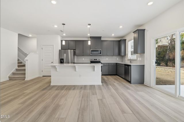 161 Cabernet Drive, Chapel Hill, NC 27516