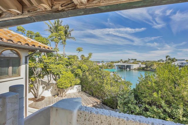 1500 E RAILROAD AVENUE, Boca Grande, FL 33921