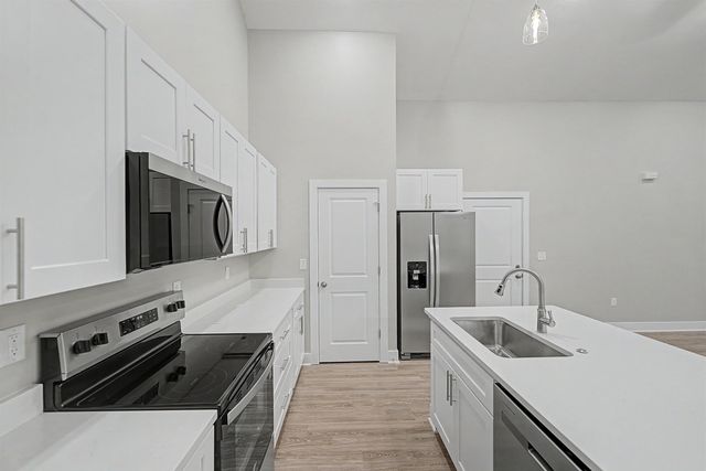 2712 Amelia Ln., Salina, KS 67401